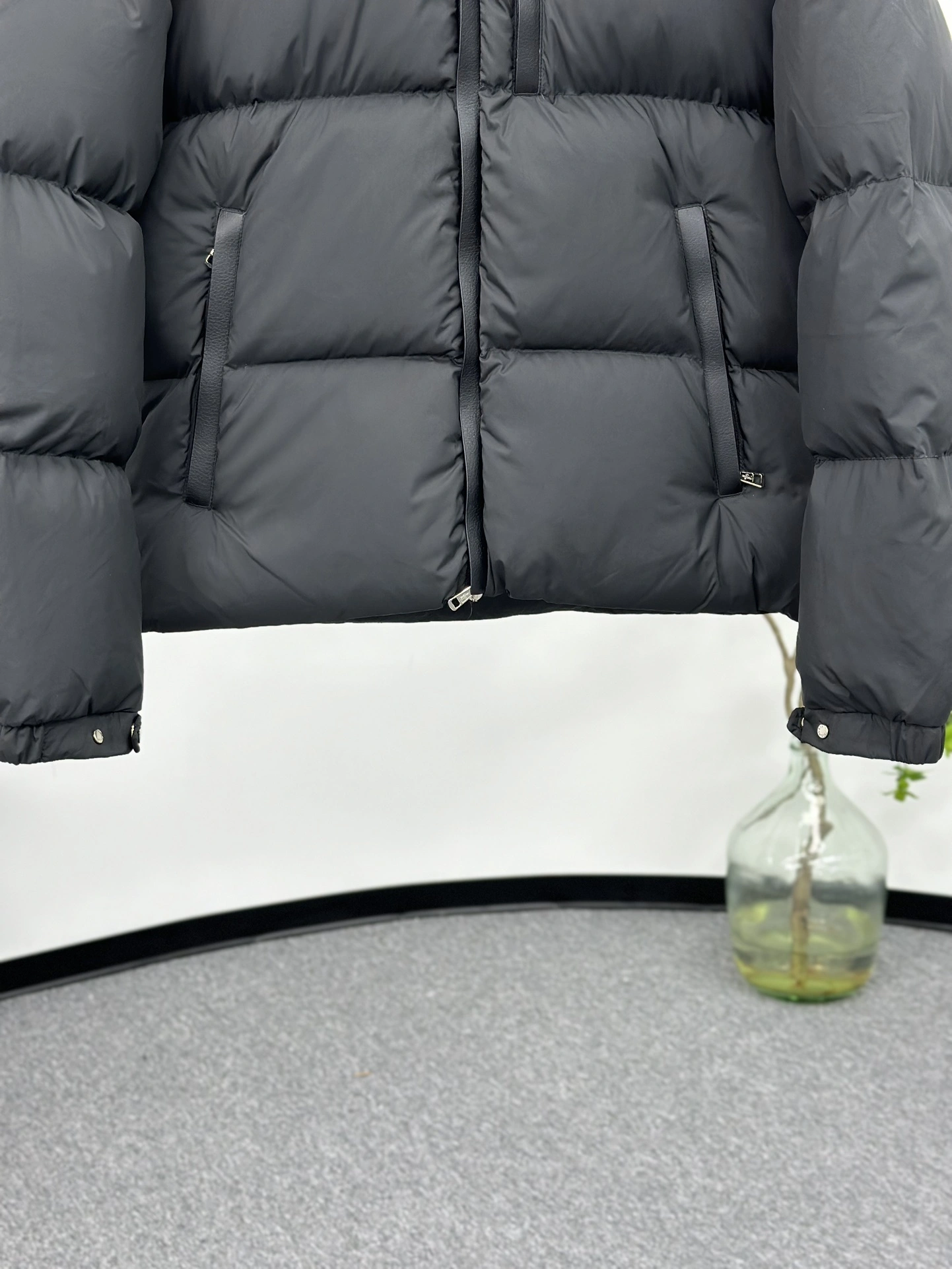 wg.luxury- 7o9385r down jacket 2Colour item:E-F000H2530-2